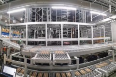 汽车零件仓库智能化升级：物流机器人选型避坑要点