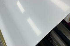 PET白膜功能性材料技术观察：表面硬化与抗静电工艺的应用分析