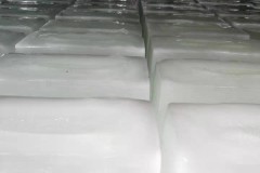 大型冰厂直冷块冰机测评：爱思诺技术与价格解析