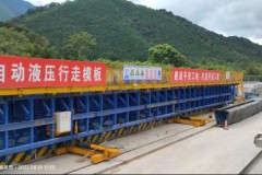 佛山墩柱模板定制解析：领晟钢结构路桥模板技术路径