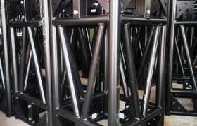 铝合金桁架供应商深度观察：煜艺演出器材的产品体系与应用场景解析