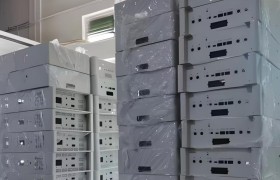 储能机箱钣金加工技术要点与单品牌制造能力深度解读